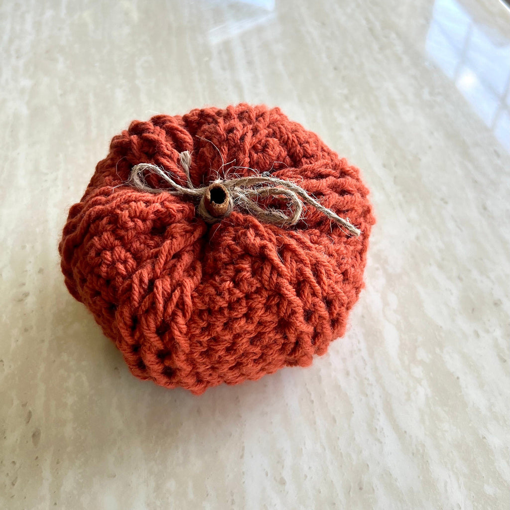 Decorative handmade crochet pumpkin in blue, pumpkin spice and terracota colors, autumn decor, fall room decor, blue pumpkin, pumpkin set
