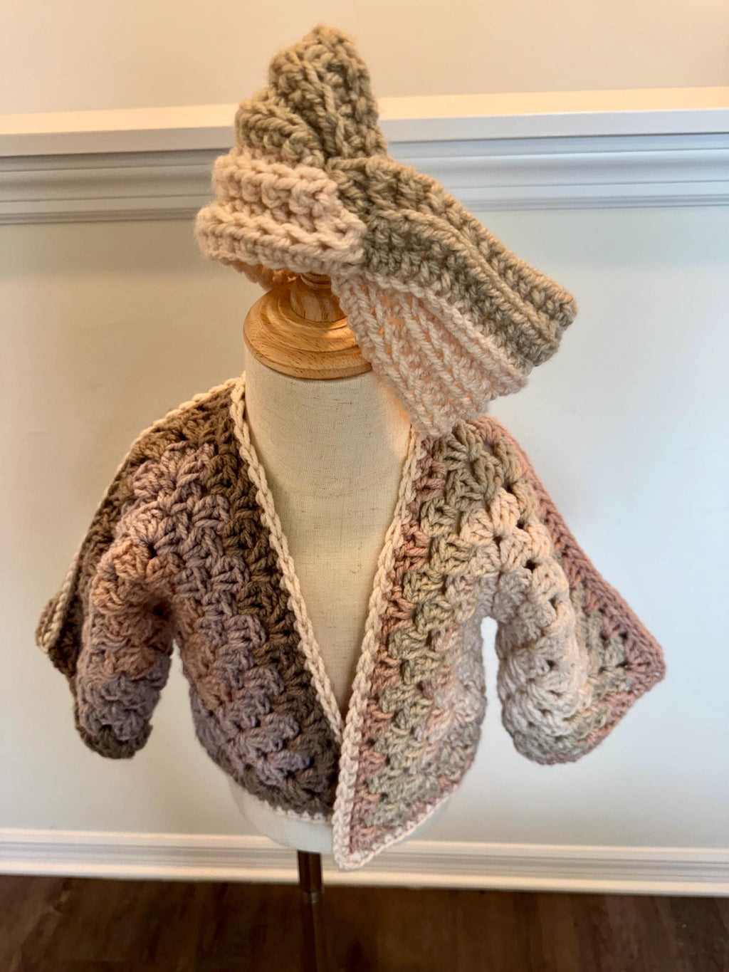 Spring Layering Piece Crochet Toddler Cardigan Hexagon Pattern Style Vintage Knitwear Design Handmade Girl Outfit Beige Pink Purple Color Scheme Size 2 3T Matching Headband Set Cute Baby Accessory Granny Stitch Detail Unique Handcrafted