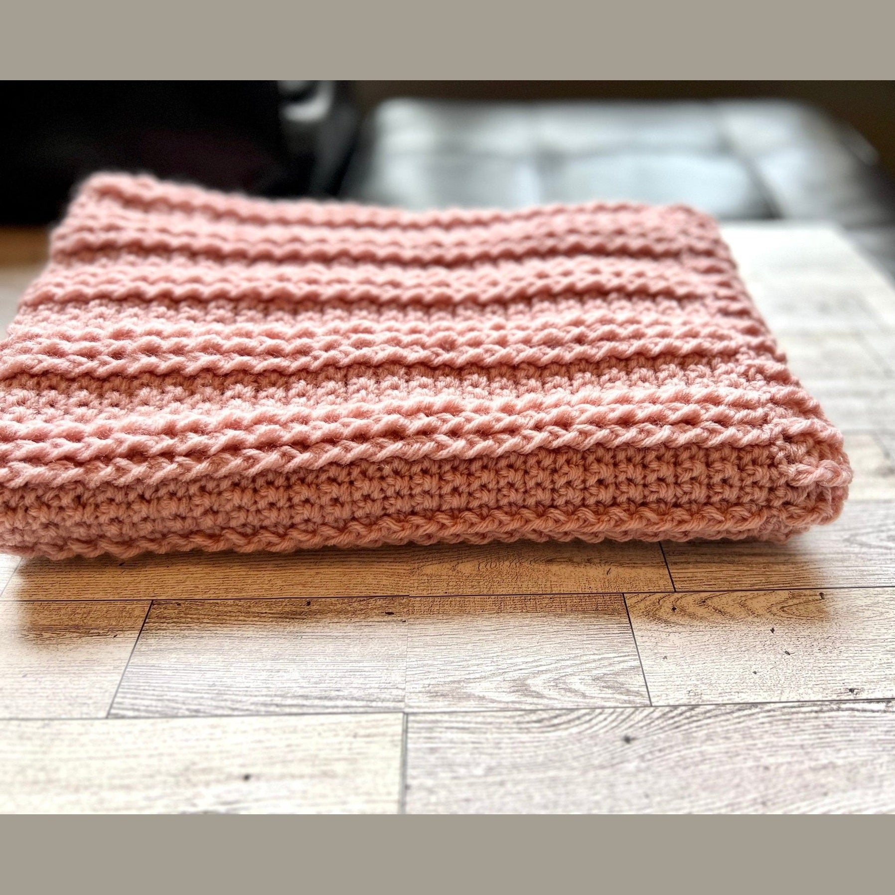 Handmade crochet blanket for baby girl, pink - Lilly Grace Sparkle Boutique