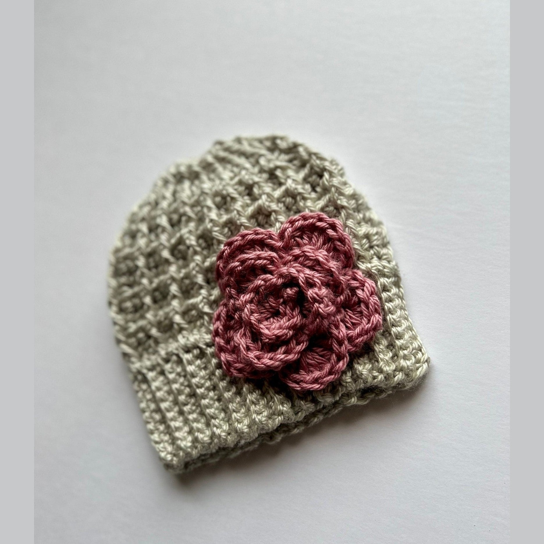 Handmade crochet hat for a baby girl, silver/light gray hat with pink crochet flower, hat for toddler girl, hat for baby girl - Lilly Grace Sparkle Boutique