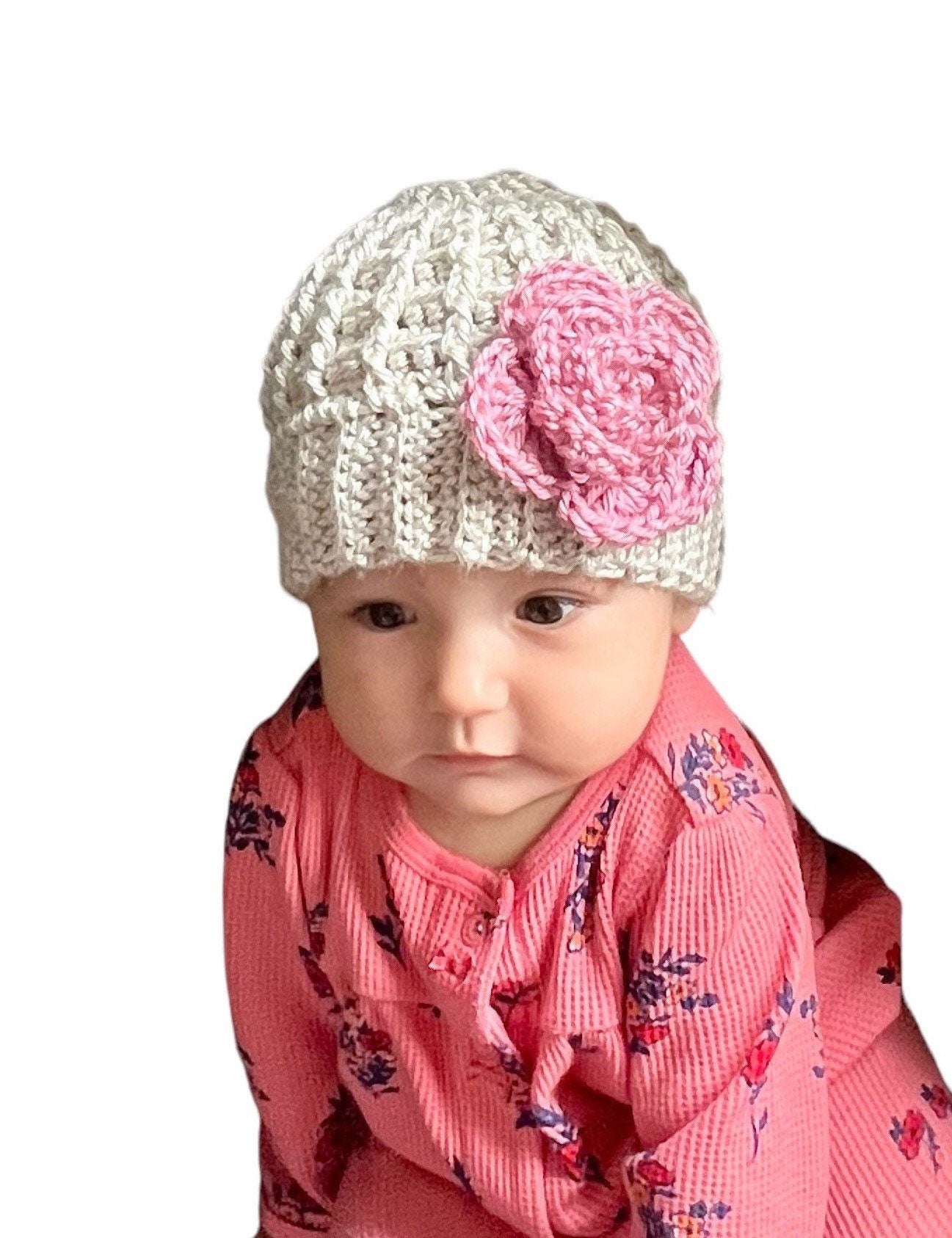 Handmade crochet hat for a baby girl, silver/light gray hat with pink crochet flower, hat for toddler girl, different sizes available - Lilly Grace Sparkle Boutique